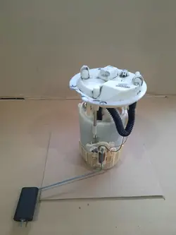 Brandstofpomp Renault Megane II 2.0 16V 1.9 DCI 8200029163