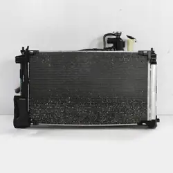 OEM 16400K0050 Wasserkühler & Lüfter Kit für Yaris IV