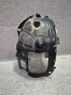 Guardabarros delantero izquierdo OEM 7424905 BMW X5 G05
