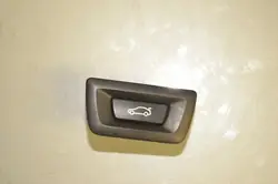Kit apertura automática maletero BMW 5 Touring OEM 61319275119