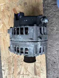 Vaihtovirtageneraattori Mercedes-Benz A 000 906 03 04