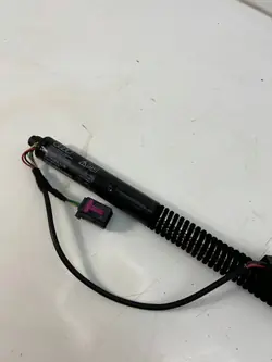 Audi A7 4G 2016 Kofferbakactuator OEM 4G8827851F