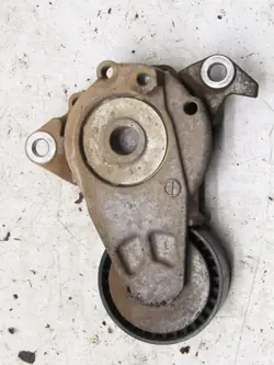 Hihnapyörä OEM 4FD27-0068 Toyota Aurisille