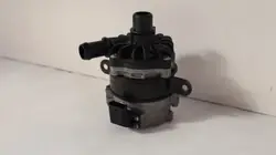 VOLVO XC90 II 2.0 T8 Vattenpump 31338399, 31368284