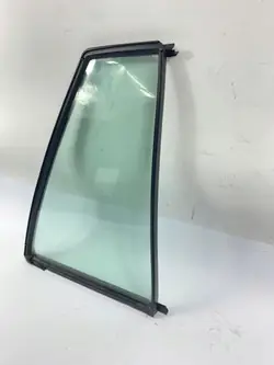 Vitre OEM SZYBA/SDV08793 Portière Arrière Droite Mercedes W124