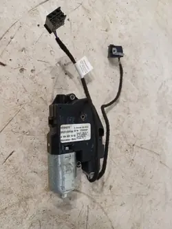 Kattoluukun moottori OEM A1648201442 Mercedes GL X164