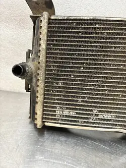 Radiateur d'eau supplémentaire BMW F20 F30