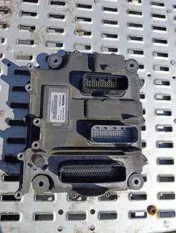 Contrôleur de moteur DAF XF 106 460