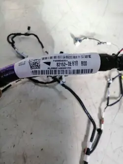 Harness da porta dianteira esquerda OEM 821520E610