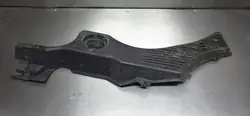Protetor Inferior Direito AUDI Q5 (8R) 2015 8R0825216A