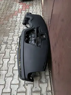 Alfa Romeo Giulietta Armaturenbrett OEM DES6985 2010