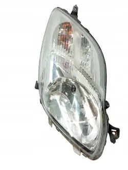 Rechter Koplamp Toyota Yaris II 2005-2011 OEM 811100D330