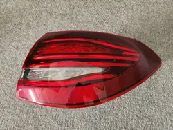 Rechter achter LED-achterlicht - Mercedes C-Klasse W205 2018-2021