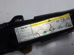 Cric VW Golf VII OEM 5Q0011031 - État Utilisé