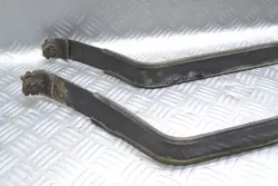 Polttoainesäiliön kiinnitysklipsit SAAB 93 9-3