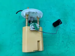 Capteur Niveau Carburant OEM 8200588627 Renault Clio III