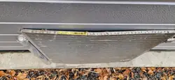 Nissan OE 921009251R Gebrauchter AC-Kondensator