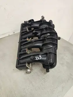 Ansaugkrümmer Audi A4 B7 2.0L 06F133482B