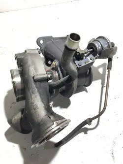 Turboladdare OEM 31293086 för Volvo 2.4 D D4 D5