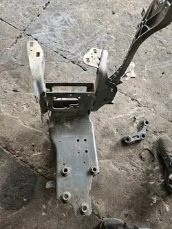 Support de marche Mercedes Actros MP4 Montage OEM A9606601130