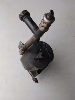 Bomba de direção assistida Peugeot 307 9654151180