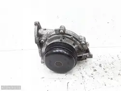 Bomba de agua calefacción Mercedes OEM A6542010010 - Usada
