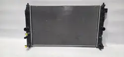 Radiador de agua Toyota OEM MF422136-7670 Usado