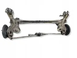 Taka-akselin palkki OEM SKO105494 Opel Astraan