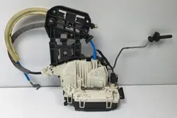 Vänster bakdörrslås Mercedes-Benz A W176 2014