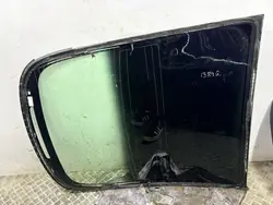 Tesla Model 3 Takaikkuna OEM AMD231327 Käytetty