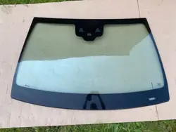 Mercedes 205 C-klass framruta OEM 2056706301