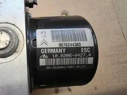 Pompe ABS OEM 9676244380 pour Citroen Peugeot 207