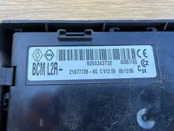 Renault Clio III styrningsmodul OEM 8200343732