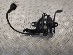 Toyota Prius 2017 Konepeltilukko OEM FBZ4818
