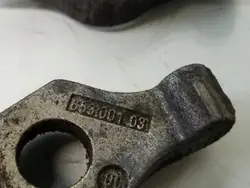 Soporte inyector Volkswagen OEM 65300103 - Usado
