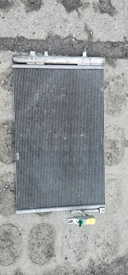 Condensador AC BMW X3/X4 OEM 921614304 - Usado