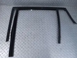 BMW X6 G06 Takaikkunan Lista Vasen OEM 7437808