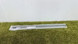 OEM 75764-42010 Vasen Takaluoven Ikkunalista Toyota