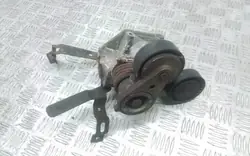 Tendeur de courroie Volvo C30 OEM 30650957 - Occasion