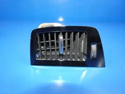 Volvo XC90 oikea tuuletusritilä OEM 31363715
