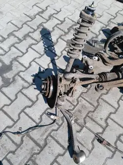 Suspension Arrière Droite Mitsu pour Lancer Evo 5/6