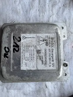 Xenon-virtalähde OEM 5DC009060-20 Mercedes W212:lle
