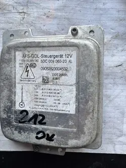 Ballast Xenon OEM 5DC009060-20 pour Mercedes W212