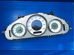 Compteur Mercedes CLS C219 OEM 2195401047