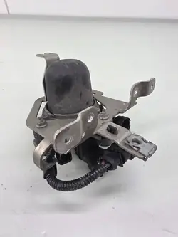 Toissijainen ilmapumppu Porsche Panamera (970) OEM 11800068