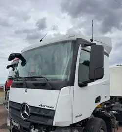 Komplette schmale niedrige Kabine Mercedes Actros MP4 Antos