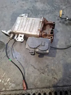Radiador de água usado OEM CXY287 para VW Transporter T6