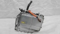 Inversor Renault Zoe OEM 296G18935R Usado