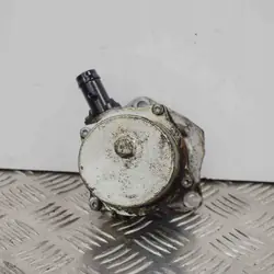 Imupumppu NISSAN QASHQAI II 1.5L diesel 8200577807