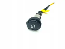 12V-pistorasia Hyundai i30 2023 OEM 84656G4960 Etu
